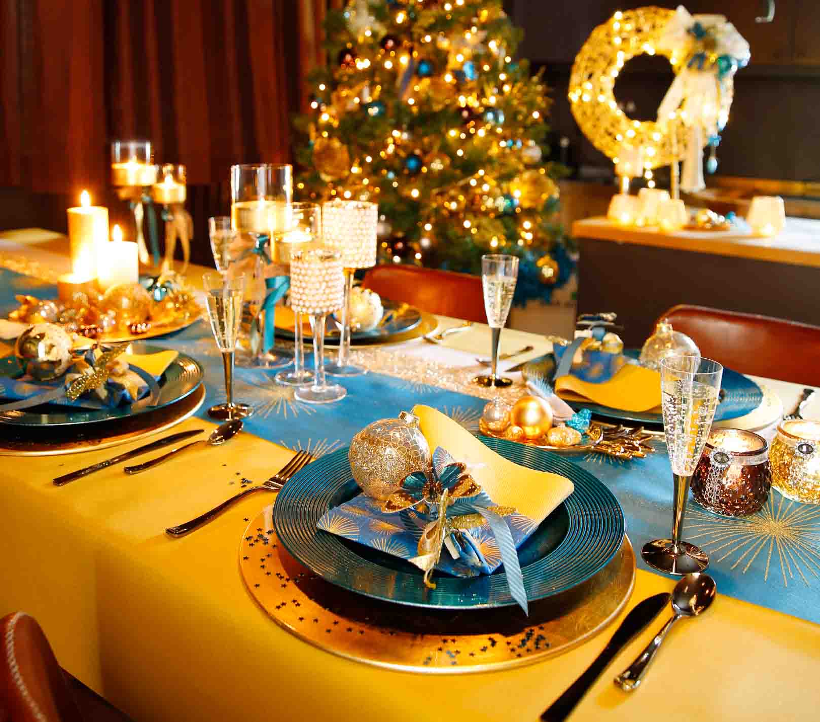 nieuwjaarsreceptie aan tafel
