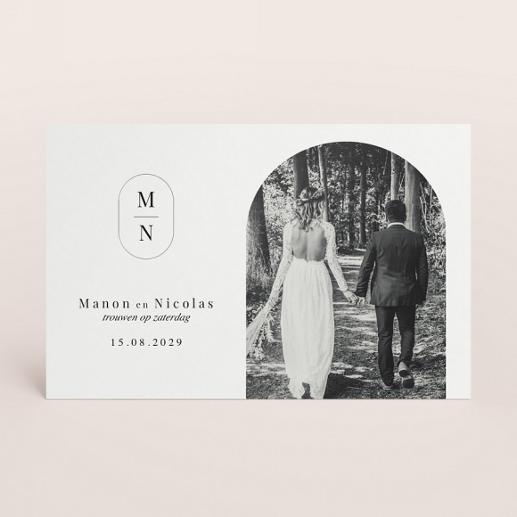 MAAK JE ONTWERP Zwart-witte trouwkaart met foto op dik papier 1Size