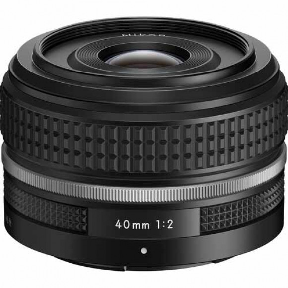 Nikon Z 40mm f/2.0 SE objectief