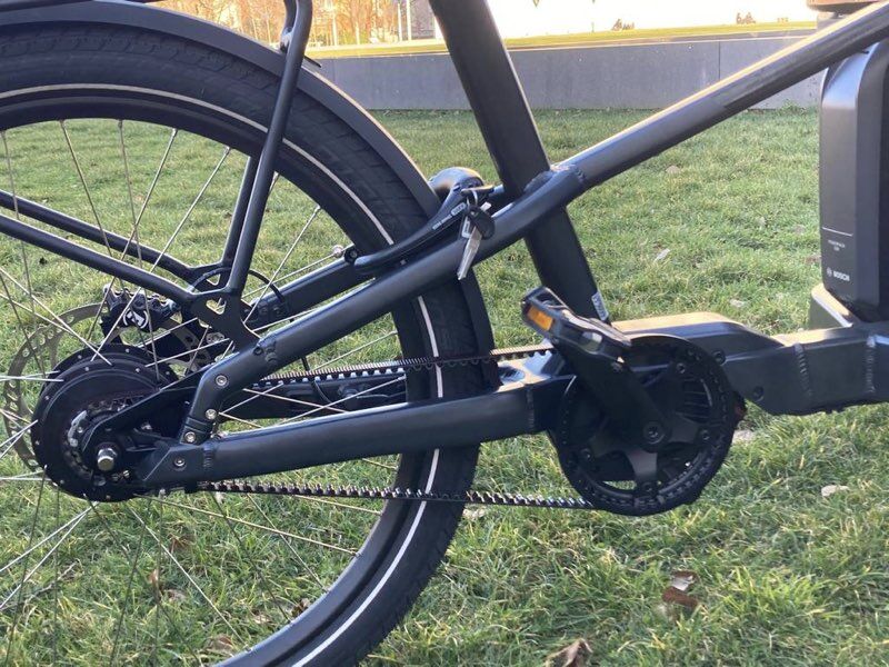 Wat zijn de voor en nadelen van riemaandrijving?