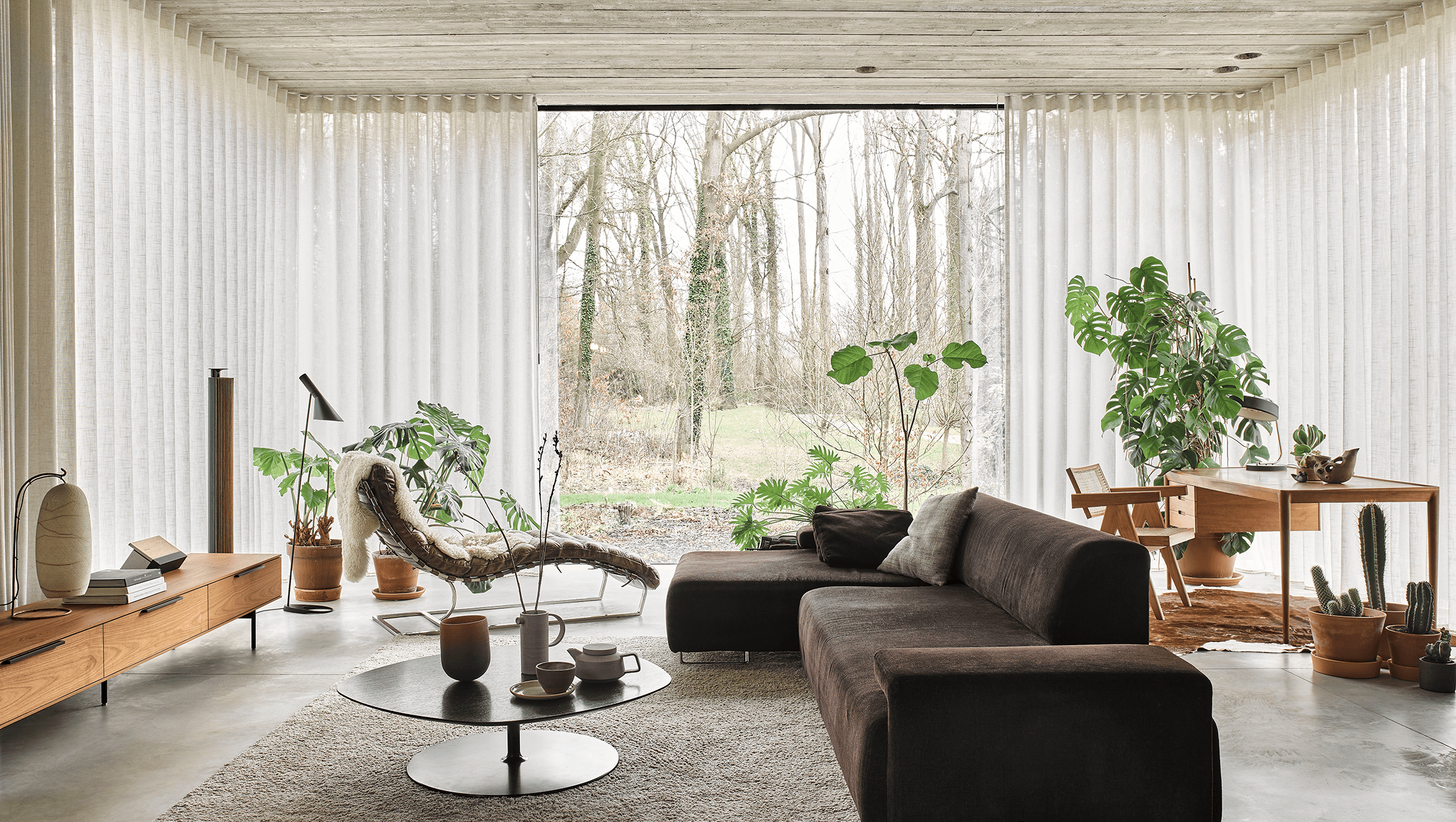 Filter het licht door een mooi licht Wave gordijn en waarborg je privacy. Je kan kiezen uit een grote collectie van stoffen met of zonder patroon
