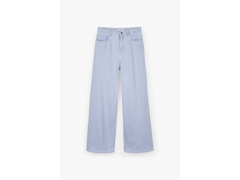 LIGHT BLUE