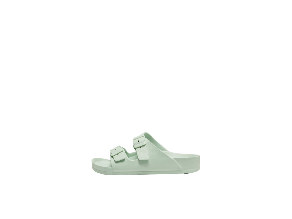 SUBTLE GREEN