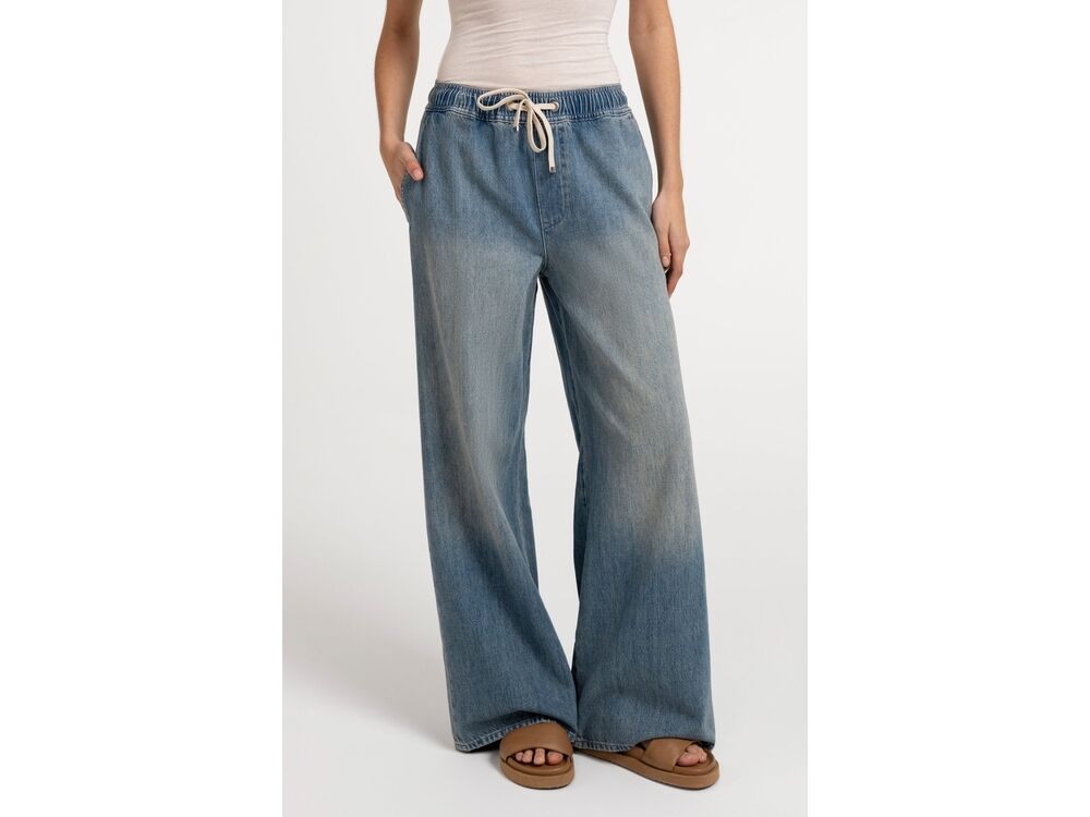 MID BLUE DENIM