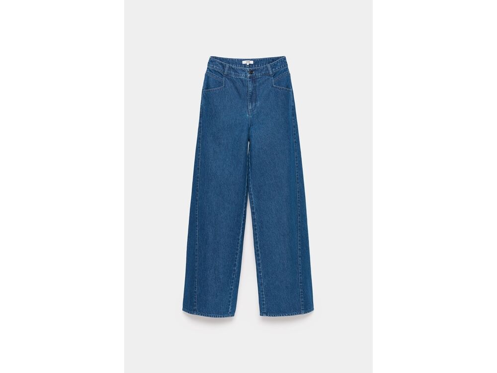 BLUE MEDIUM