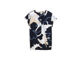 BIG FLORAL SHAPES DESIGN