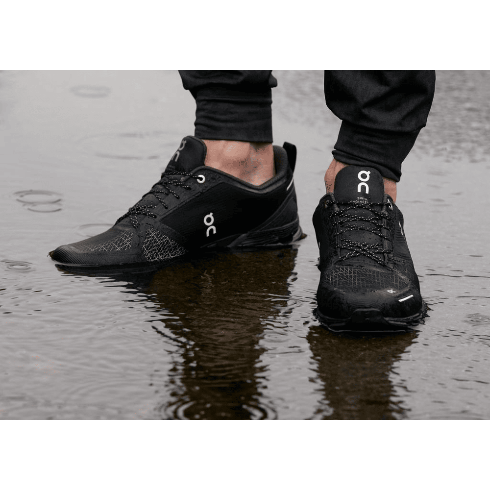 on running cloudflyer waterproof