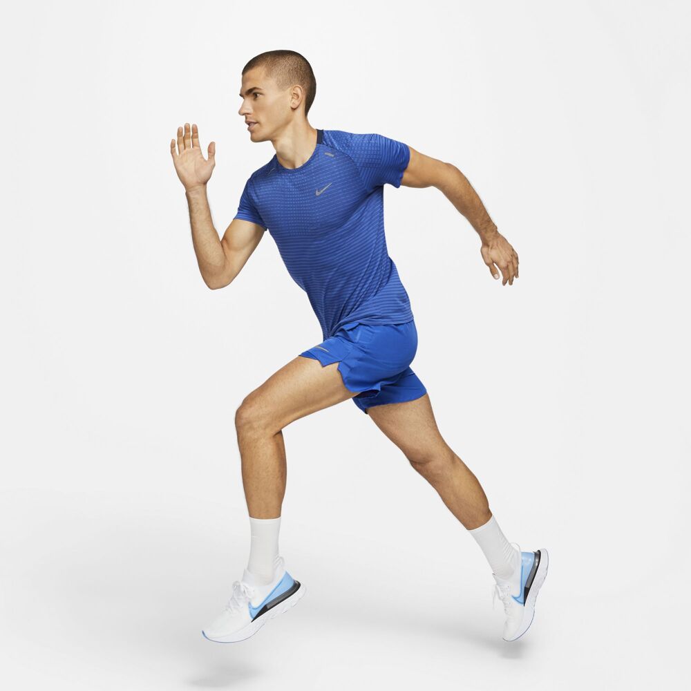 nike running dynamic support