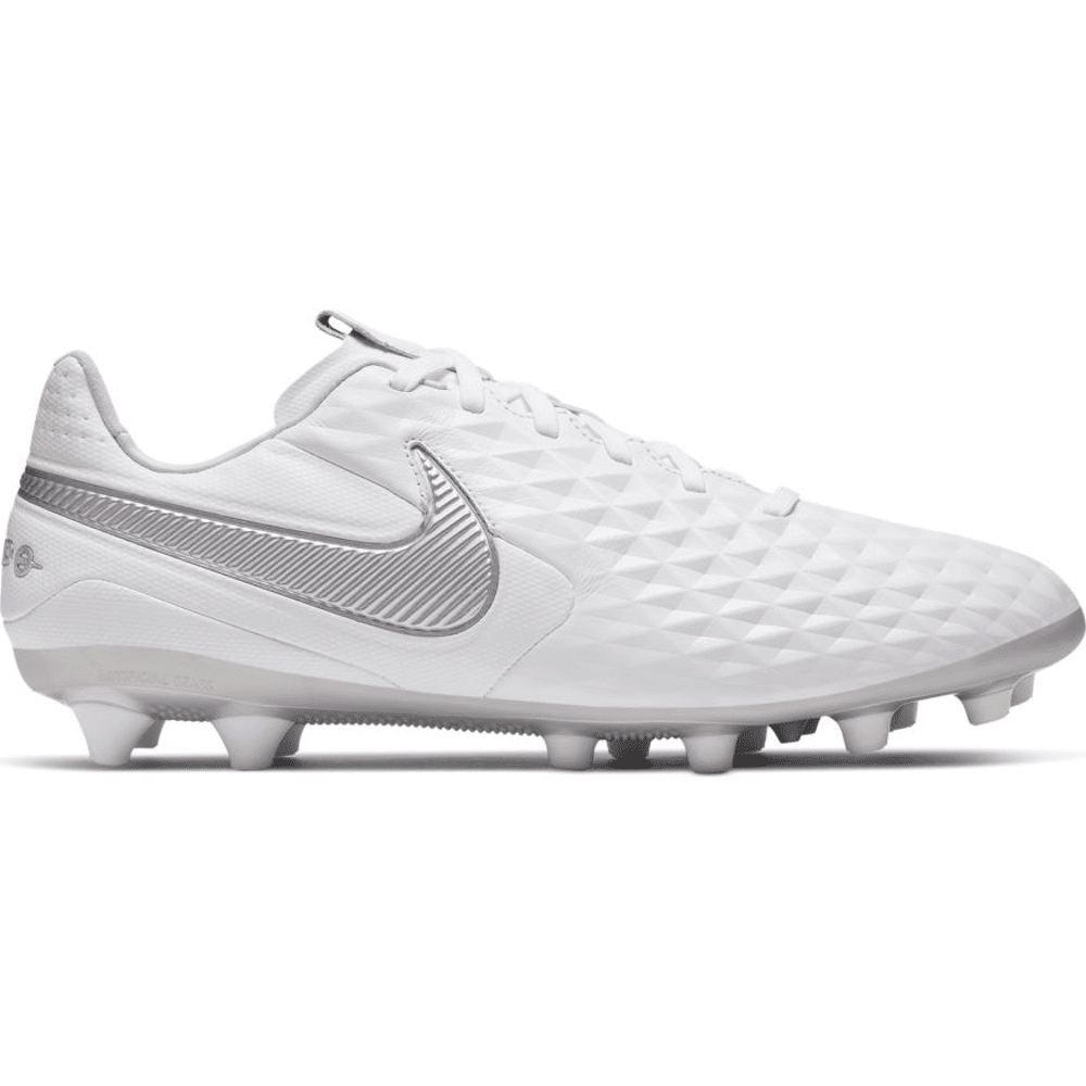 nike legend 8 pro