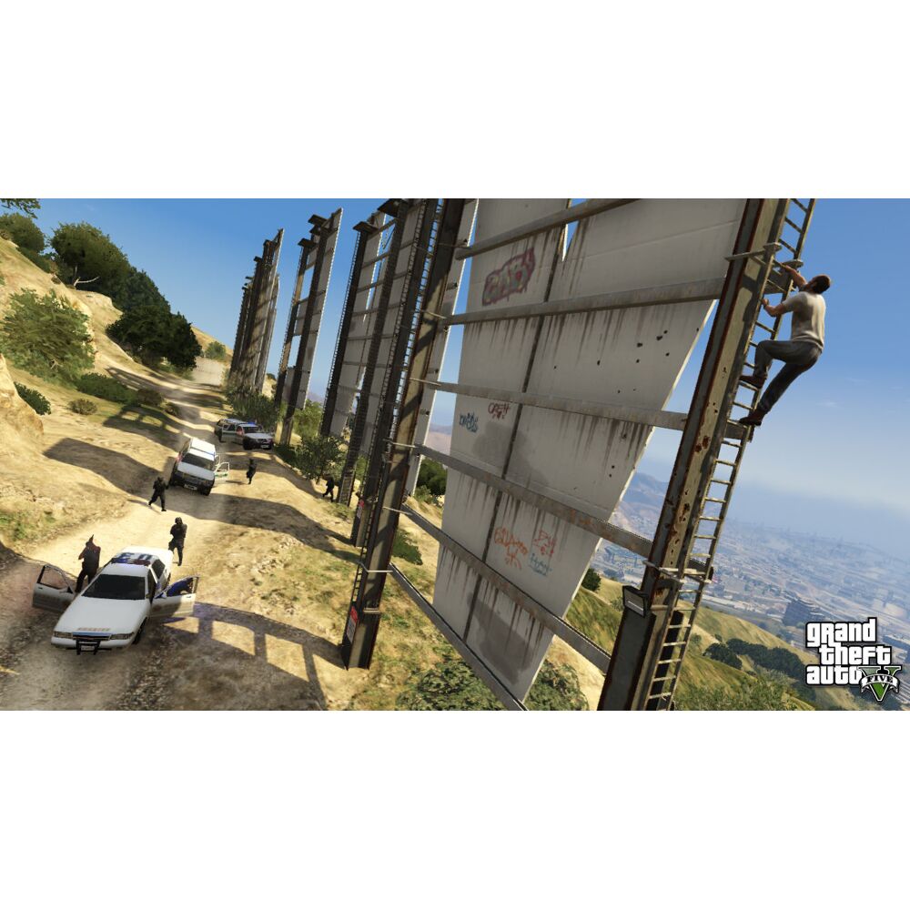 PS5 - Versão Mídia Física e Digital c/ Jogo (GTA V - COMPLET EDITION) -  Videogames - Meireles, Fortaleza 1195515438