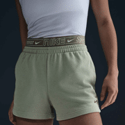 Nike - W NSW CHLL FT 4in Short GLS