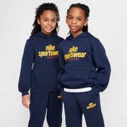 Nike - K NSW CLUB FLC HDY FMLY -PD Big Kids' Hoodie