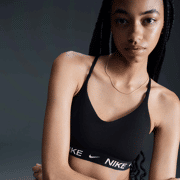 Nike -  Soutien-gorge de sport rembourré et ajustable Indy Light Support