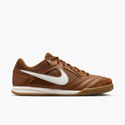 Nike - Gato