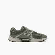 Nike - V5 RNR Big Kids' Shoes