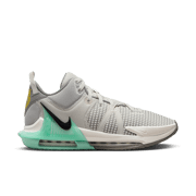Nike - LeBron Witness 7 Basketball Shoes