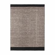 Black Dots Kilim tapijt