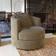 Oval armchair 'coverlet 5055' (outlet)