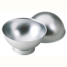sports ball pan set - Wilton