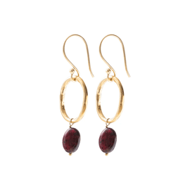 Graceful Granaat Earrings / A Beautiful Story