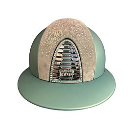 KEP ITALIA CROMO 2.0 TEXTILE TURQUOISE / FRONT LICHTGROEN SUEDE MET SHADED SWAROVSKI / POLO KLEP / FRAME CRYSTAL SWAROVSKI / GRILL CHROME SHINY ZILVER / LOGO ZIRKOON / KINBAND CREME