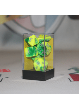 Gemini Poly Dice: Green & Yellow