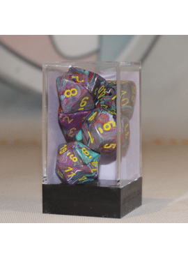 Festive Poly Dice: Mosaic
