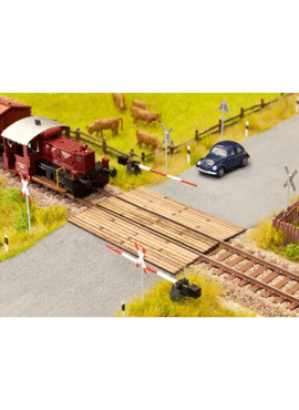 NOCH 14305 / Bahnübergang Holzbohlen