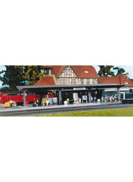 FALLER 120200 / PERRON MET LOPENDE PERSONEN