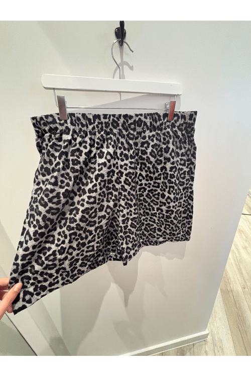 Troya HW shorts