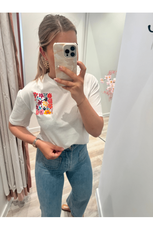 Flower hope T-shirt