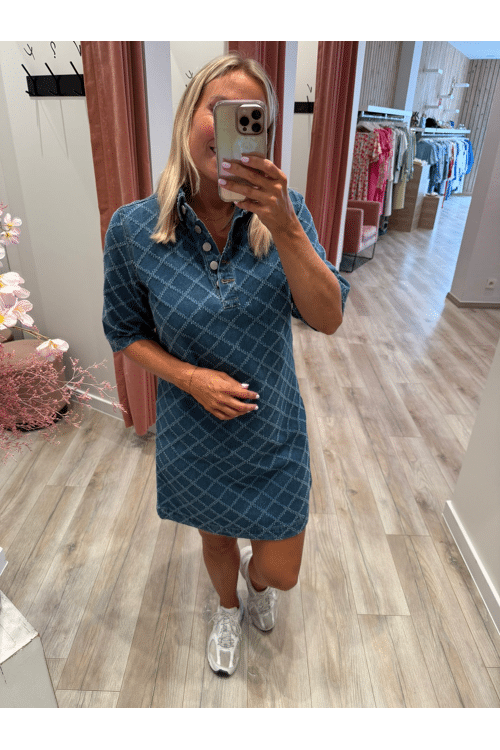 Bella emilie dress