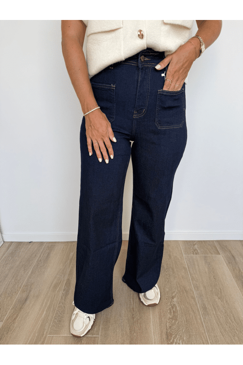 Wide jeans feline