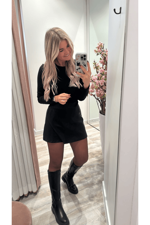 Romy Skort