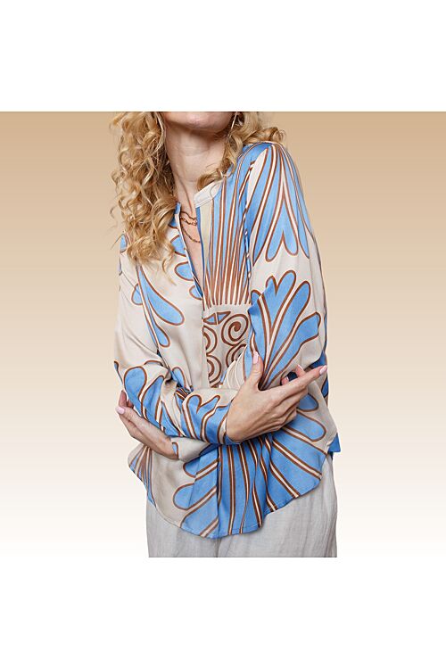 BLOUSE