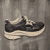 Grijs