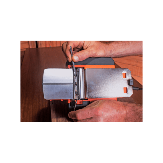 BLACK-DECKER SCHAAFMACHINE 710W