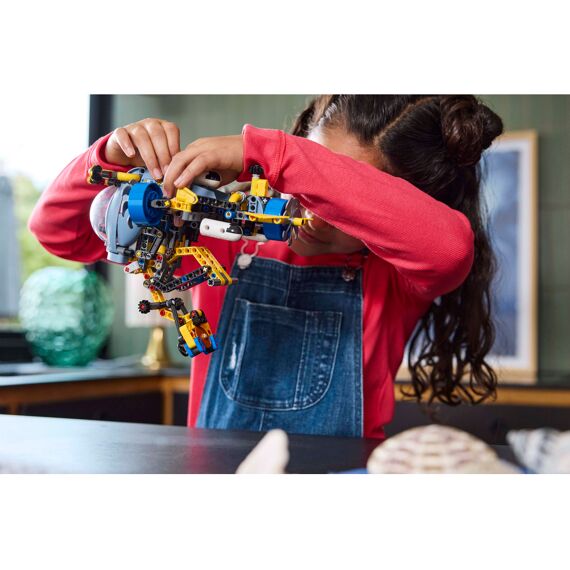 Lego Technic Onderzeeër Voor Diepzeeonderzoek 42201