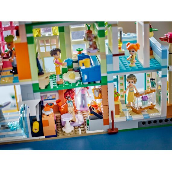 Lego Friends Heartlake City Appartementen En Winkels 42670
