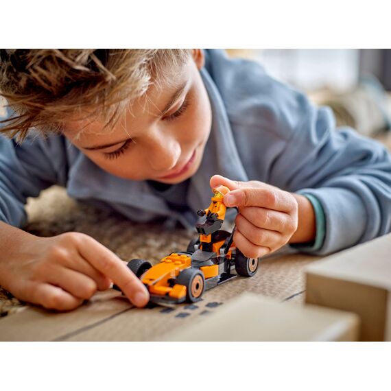 Lego City F1 Coureur Met Mclaren Racewagen 60442