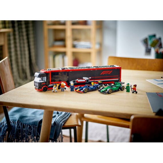 Lego City F1 Truck Met Rb20 En Amr24 F1 Auto'S 60445