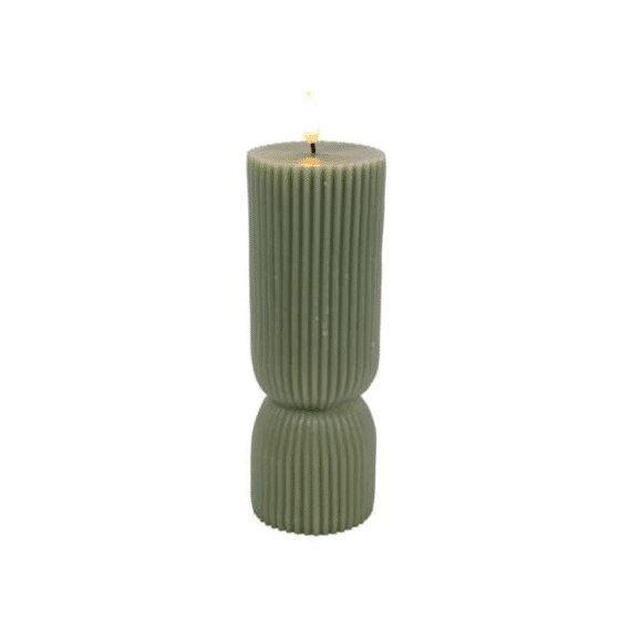 Led Kaars Ribbel Zacht Groen D7x20cm  2xaa Excl.