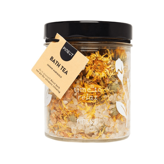 Pineut Badthee Jasmin Marigold