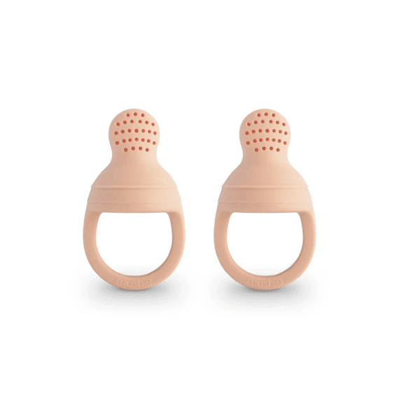 Mushie Fresh Food Feeder Blush