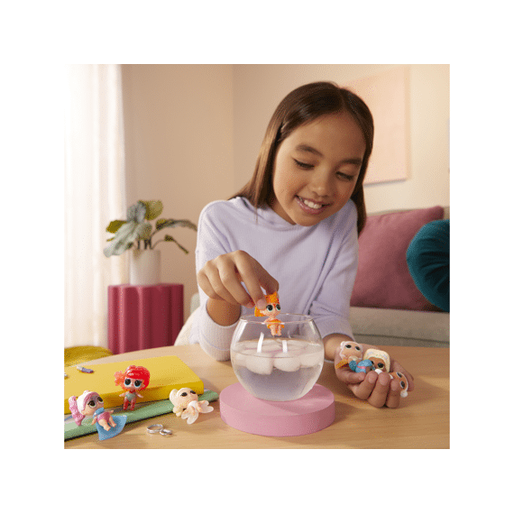 Lol Surprise Eye spy baby sis