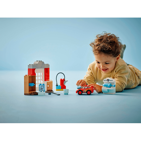 Lego Duplo Disney Mcqueens Bezoek Aan Docs Garage 10456