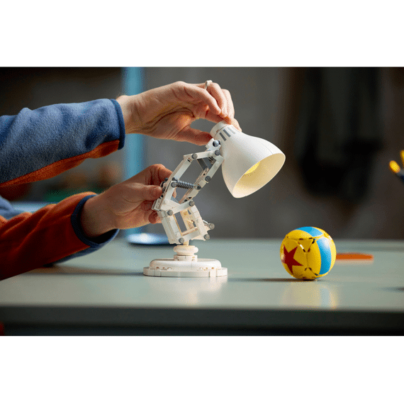 Lego Ideas Disney Pixar Luxo Jr