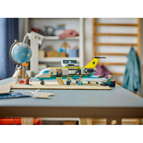 Lego City Ambulancevliegtuig 60465