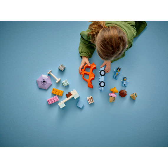 Lego Duplo Bluey Een Ijsje Halen Met Bluey 10458