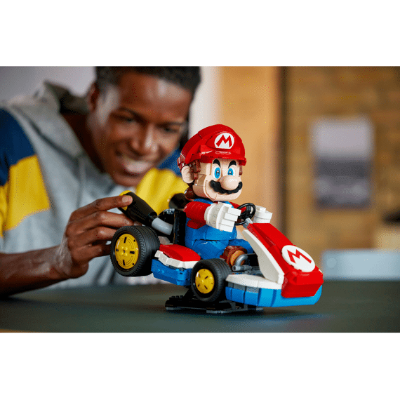 Lego Super Mario Mario Kart - Mario En Standaardkart 72037